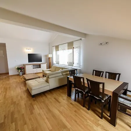 Apartments Vacanza شقة *