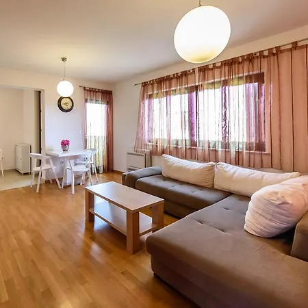 Apartments Vacanza زادار