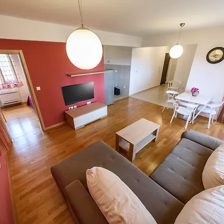 Apartments Vacanza * 자다르