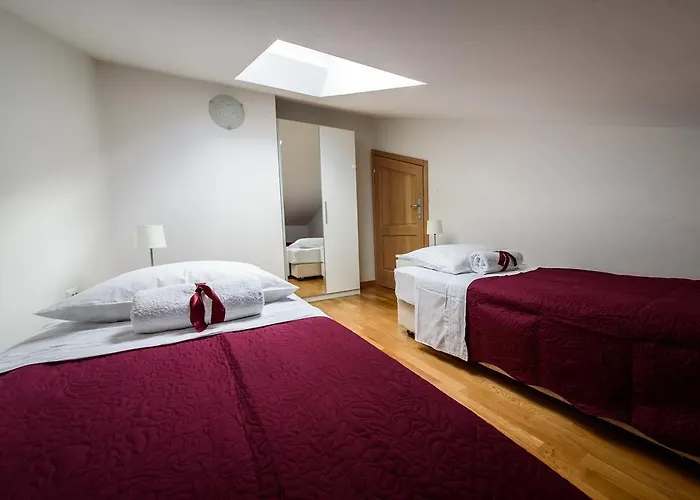 Apartments Vacanza *